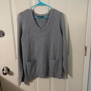 NWT TAHARI Grey Sweater